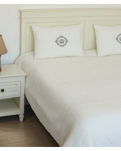 Macbeth Ivory 100% Cotton Knitted With Polyester Filled King Size Bed Cover With 2 Pillow Covers (Set of 3 Pcs)